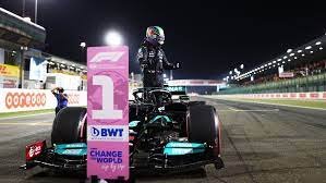 Lewis Hamilton, vence o GP do Catar.