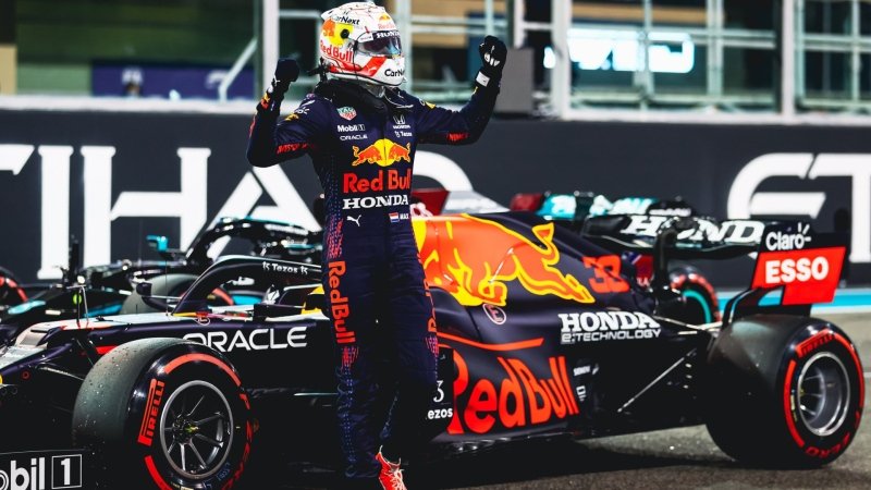 Max Verstappen campeão mundial de F1