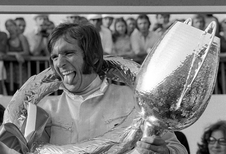 Emerson Fittipaldi, o Brasil chega lá; Emerson campeão Mundial de F1 1972