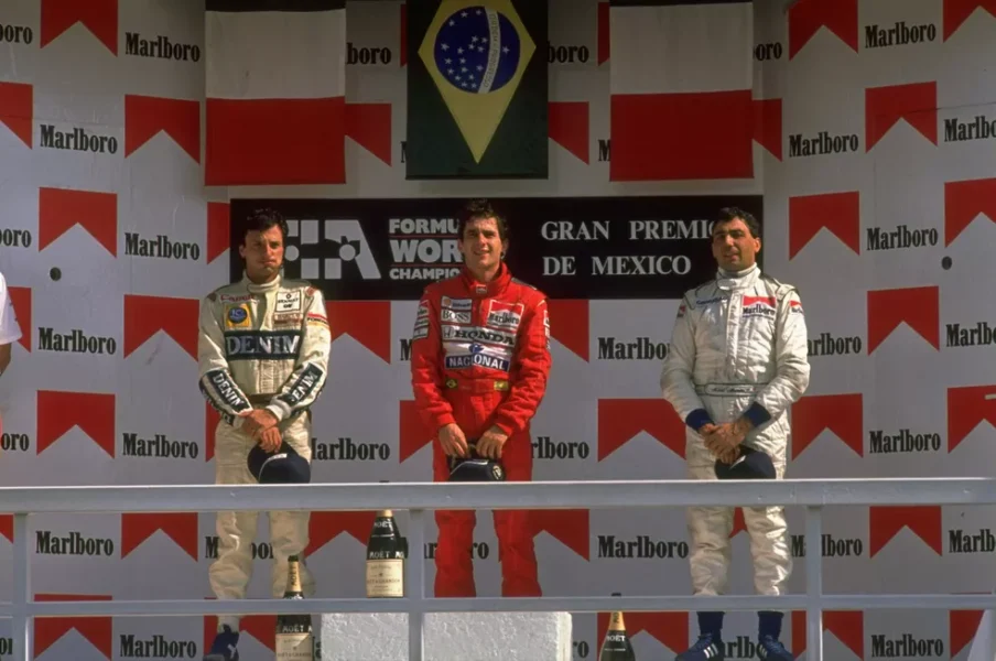 Ayrton Senna vence o GP do México 1989