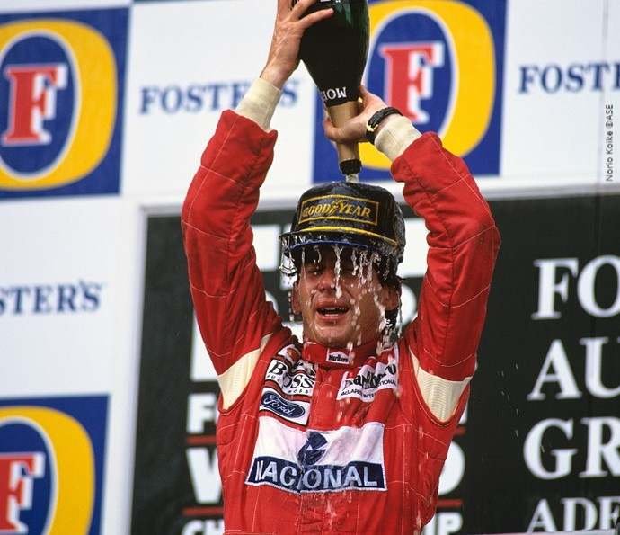 Ayrton Senna vence o GP da Austrália 1990