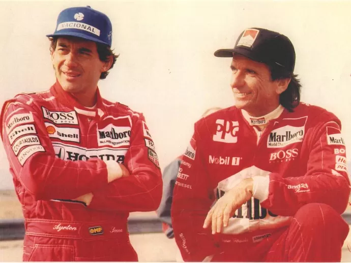 Ayrton Senna faz o teste na Fórmula Indy a convite de Emerson Fittipaldi