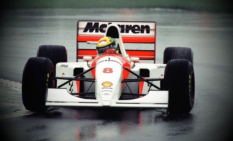 A volta mágica de Ayrton Senna em Donington Park 1993