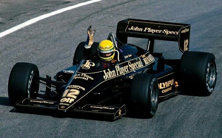 Ayrton Senna na equipe Lotus em 1986