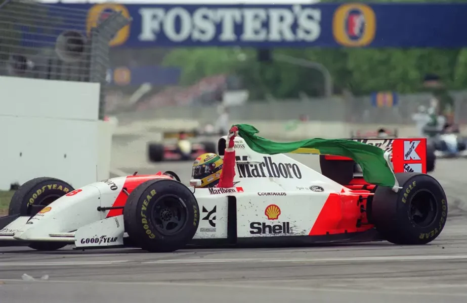 Ayrton Senna vence o GP da Austrália 1993