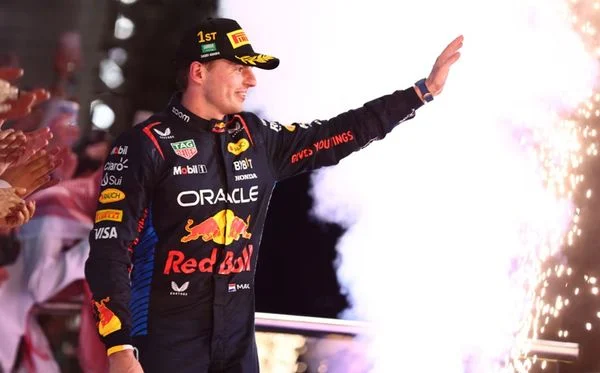 Max Verstappen vence o GP da Arábia Saudita