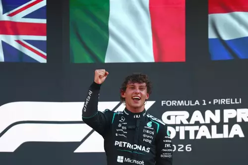 De 19º ao Céu de Monza: Kimi Antonelli Entra para a História da Itália