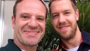 Ferrari resgata F2002 em Monza para homenagear Michael Schumacher com Barrichello e Vettel