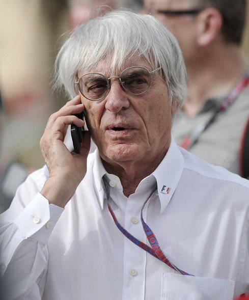 Bernie Ecclestone, ex-dirigente máximo da Fórmula 1, foi detido nesta segunda-feira (7) no Aeródromo de Tires, em Cascais, Portugal.