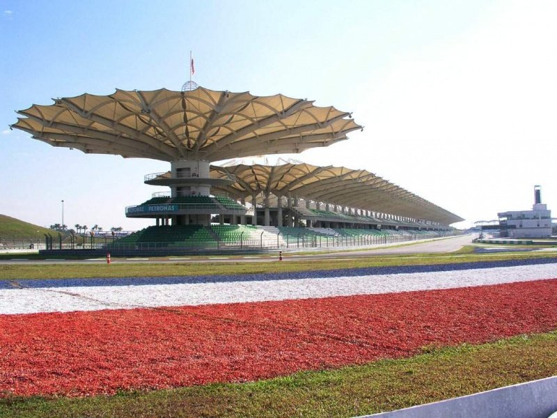 Fórmula 1 está de volta a Sepang: tudo sobre o retorno do lendário circuito da Malásia