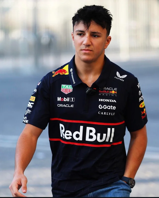 A Red Bull Racing confirmou que Isack Hadjar não participará do Grande Prêmio da Espanha, que será disputado neste fim de semana no novo circuito de Madri.